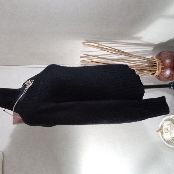 THE ORIGINAL ARIZONA JEAN COMPANY BLACK SWEATER - Picture 3 of 8